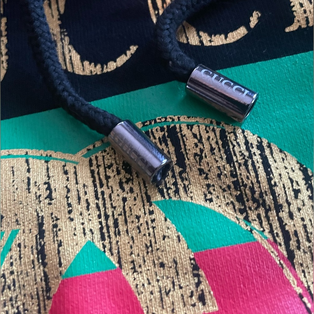 Used Gucci hooded only wore once